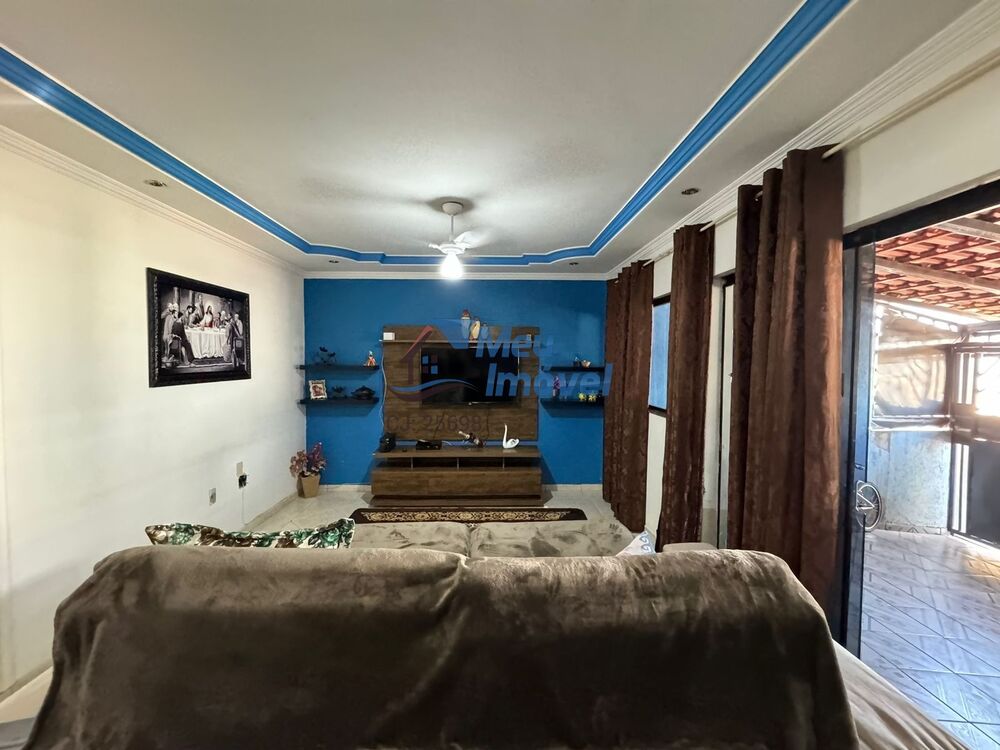 Casa, 3 quartos, 270 m² - Foto 2