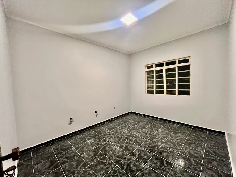Casa, 3 quartos, 500 m² - Foto 4