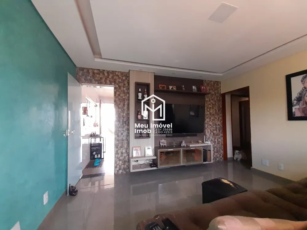 Casa, 5 quartos, 210 m² - Foto 1
