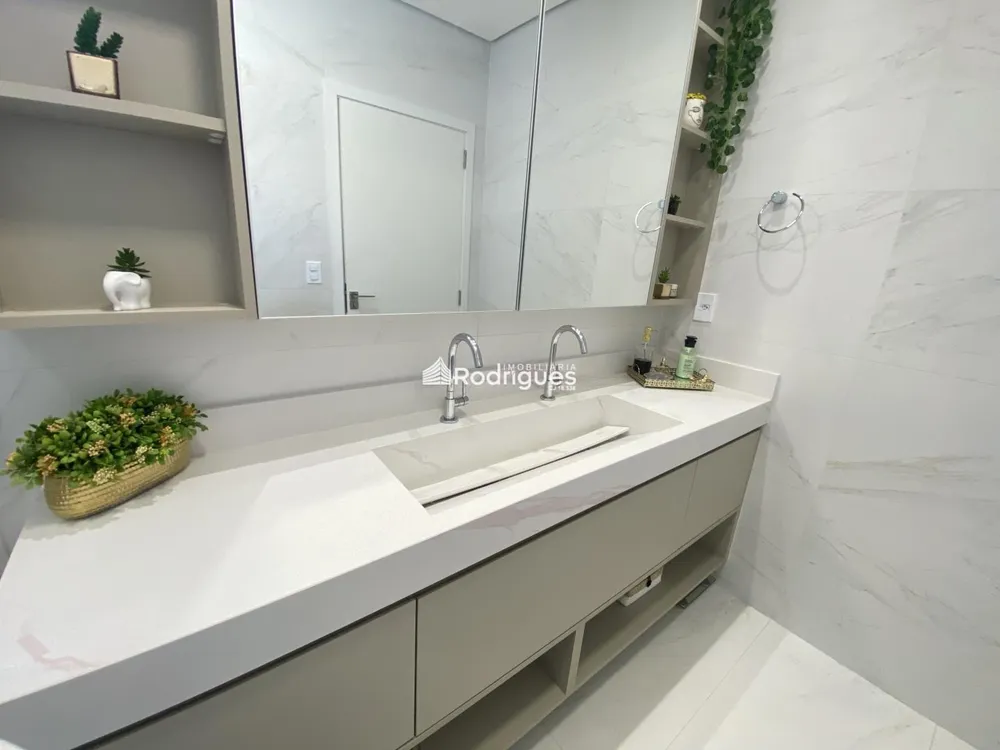 Casa, 4 quartos, 290 m² - Foto 16