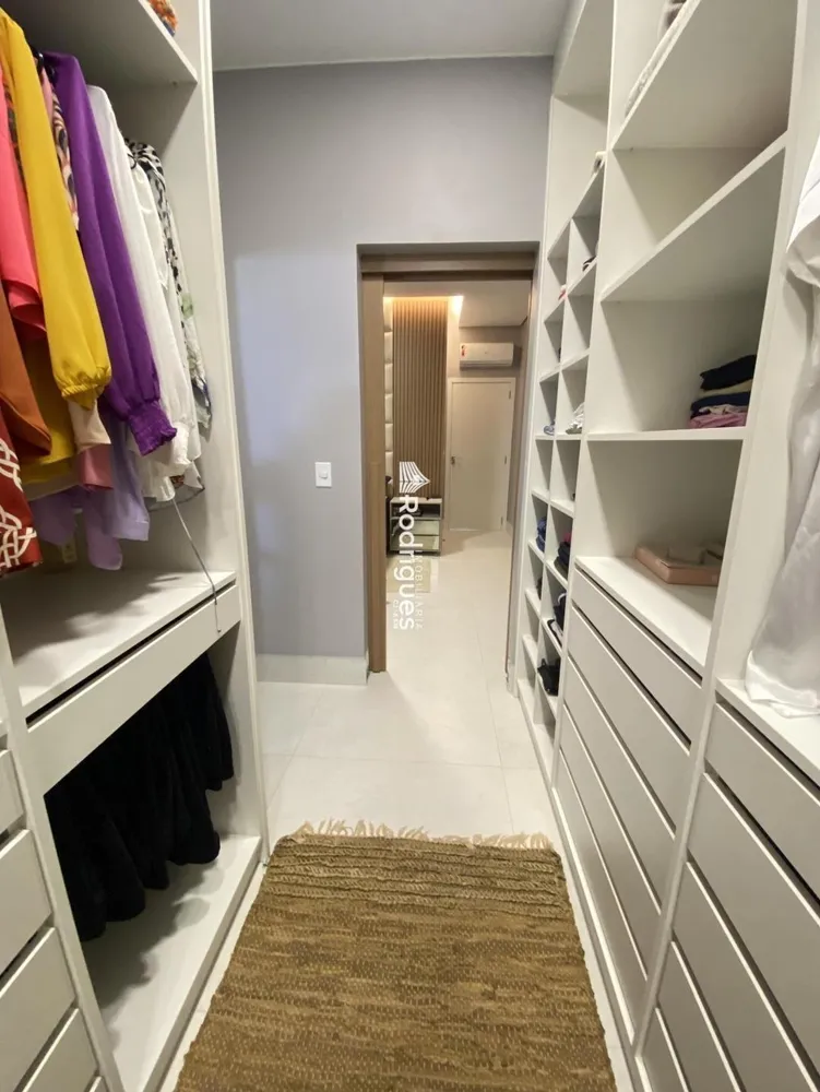Casa, 4 quartos, 290 m² - Foto 14