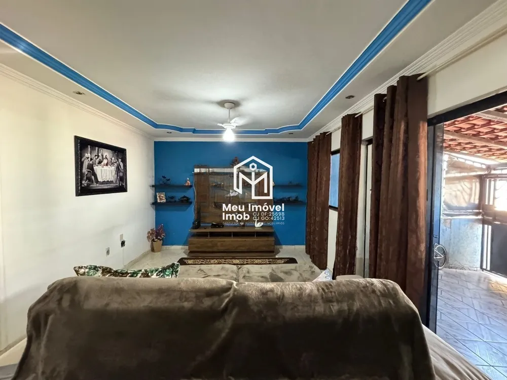 Casa, 3 quartos, 270 m² - Foto 1