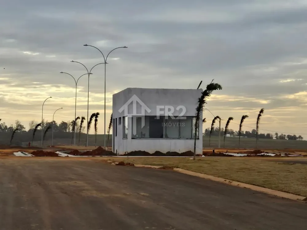 Loteamento e Condomínio, 200 m² - Foto 2