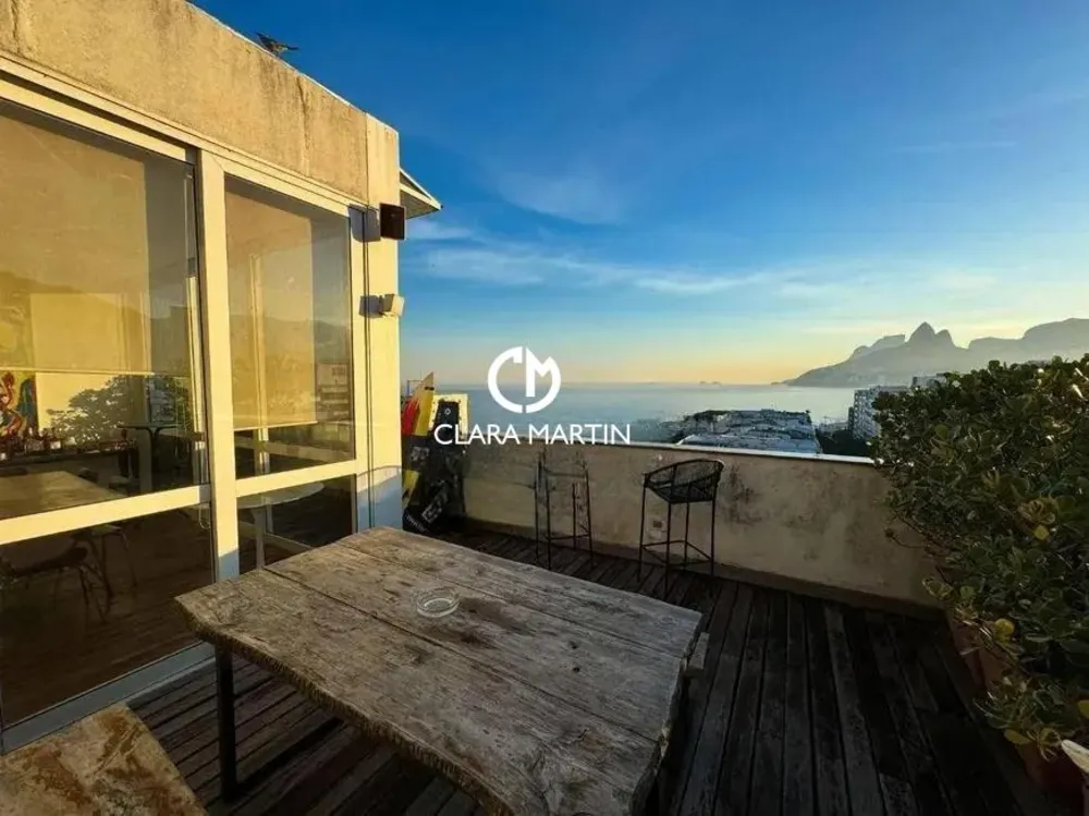 Cobertura, 3 quartos, 241 m² - Foto 2