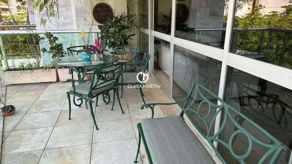Apartamento, 4 quartos, 240 m² - Foto 2