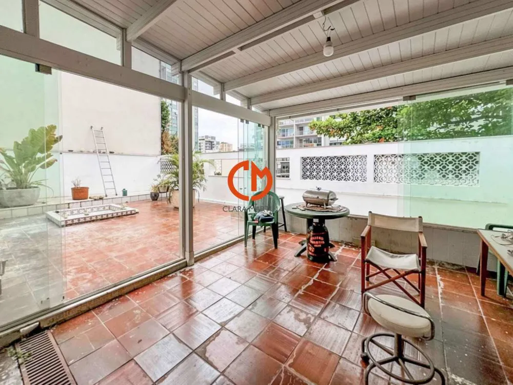 Cobertura, 3 quartos, 270 m² - Foto 1