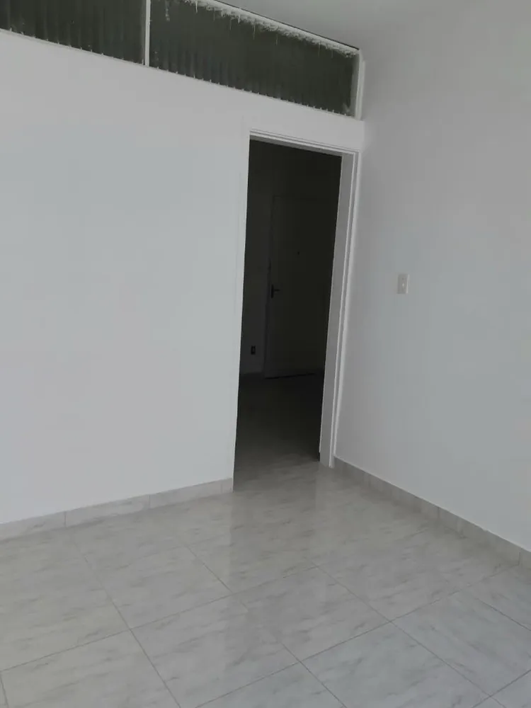 Apartamento, 1 quarto, 37 m² - Foto 2