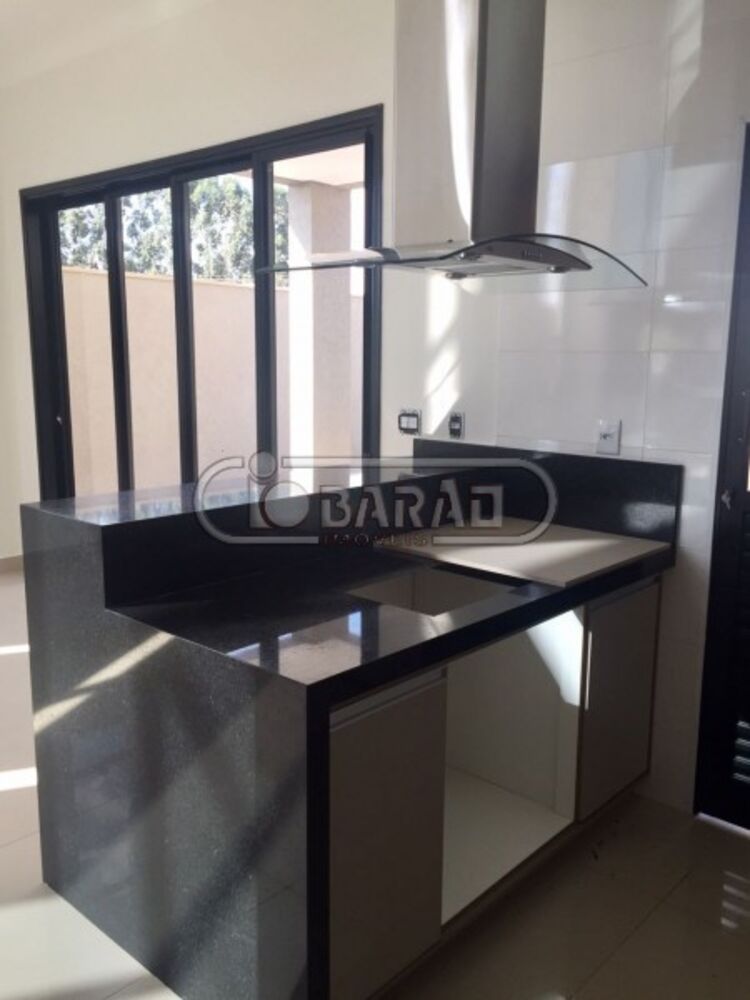 Sobrado, 3 quartos, 190 m² - Foto 2