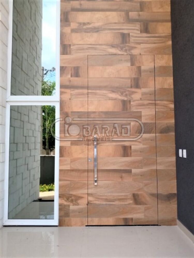 Sobrado à venda com 3 quartos, 211m² - Foto 2
