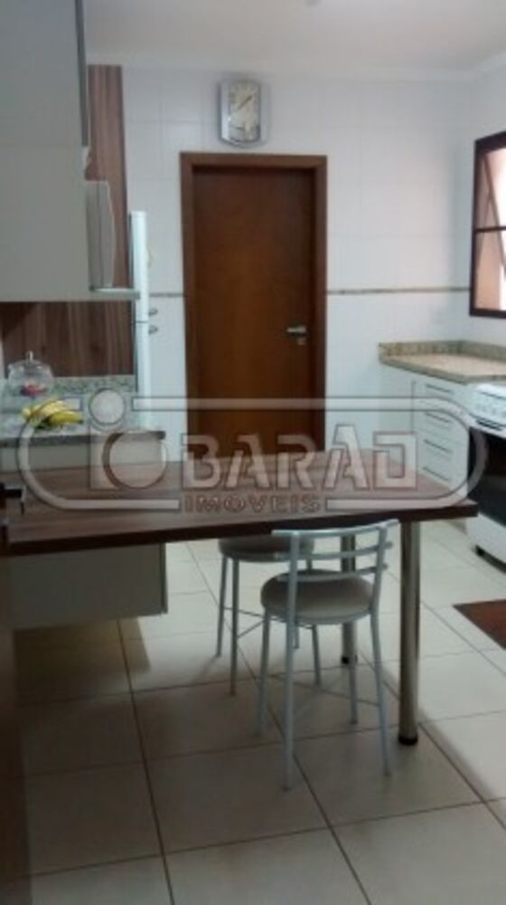 Apartamento, 3 quartos, 142 m² - Foto 2