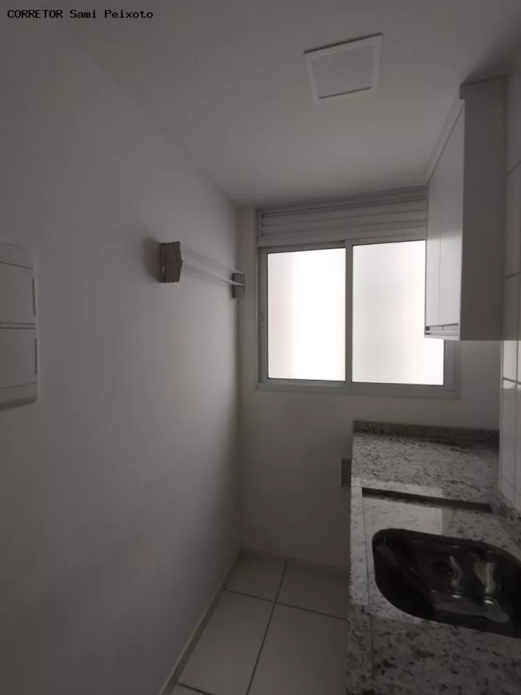 Apartamento à venda com 2 quartos, 56m² - Foto 3