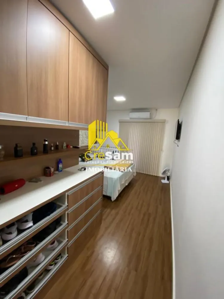 Casa, 4 quartos, 200 m² - Foto 11