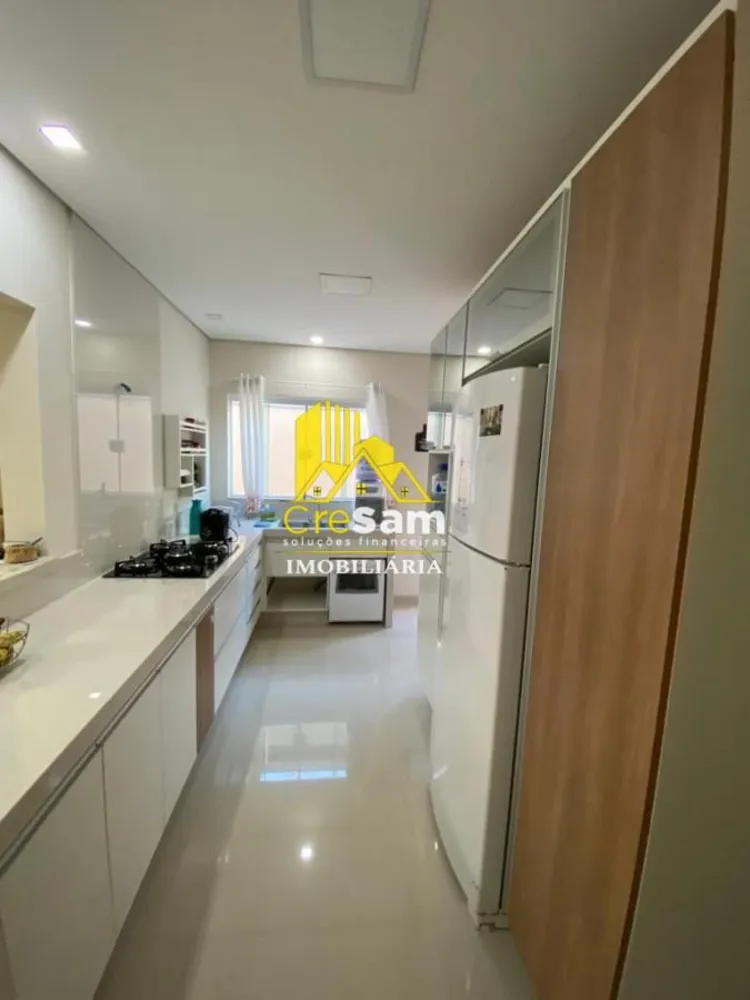 Casa, 4 quartos, 200 m² - Foto 3