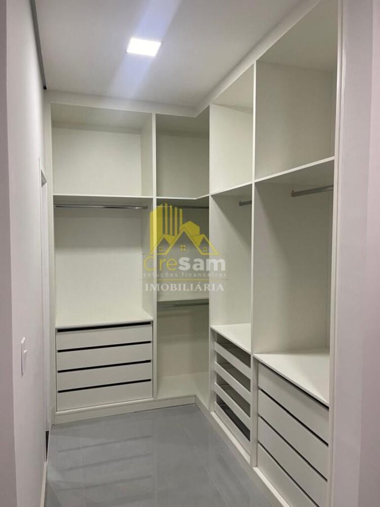 Casa de Condomínio para alugar com 3 quartos, 189m² - Foto 3