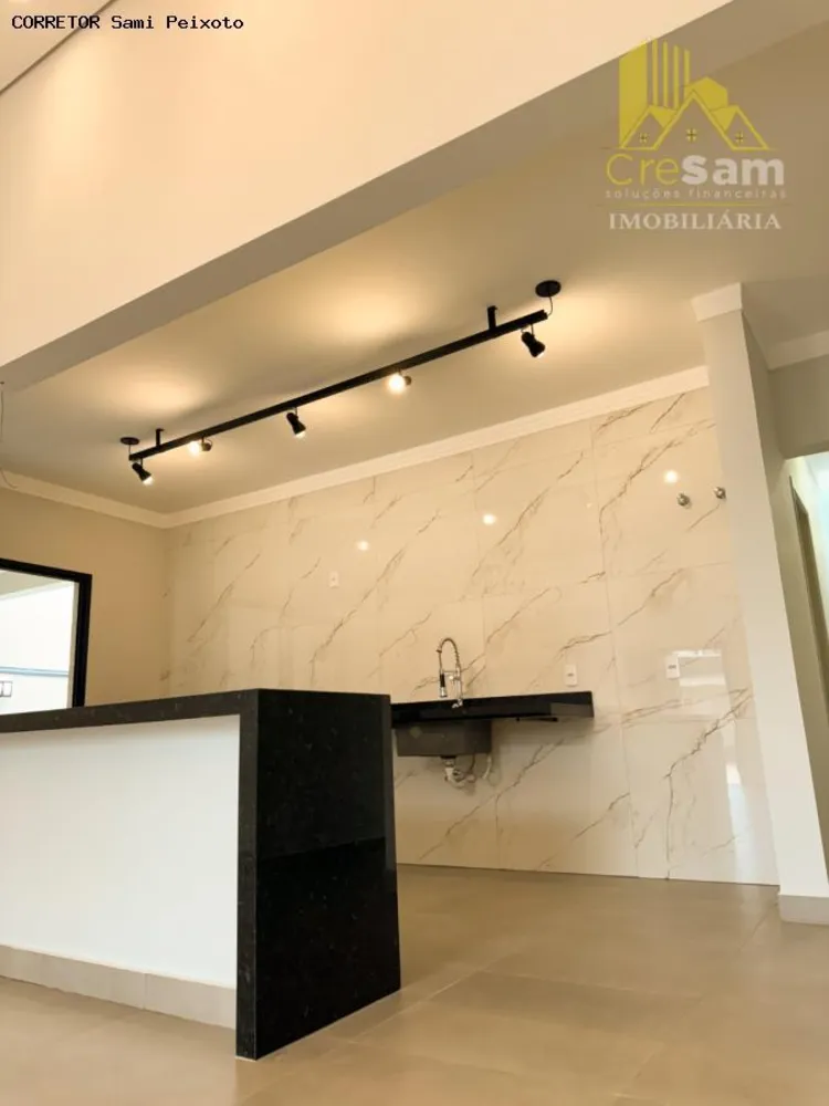 Casa, 3 quartos, 250 m² - Foto 2
