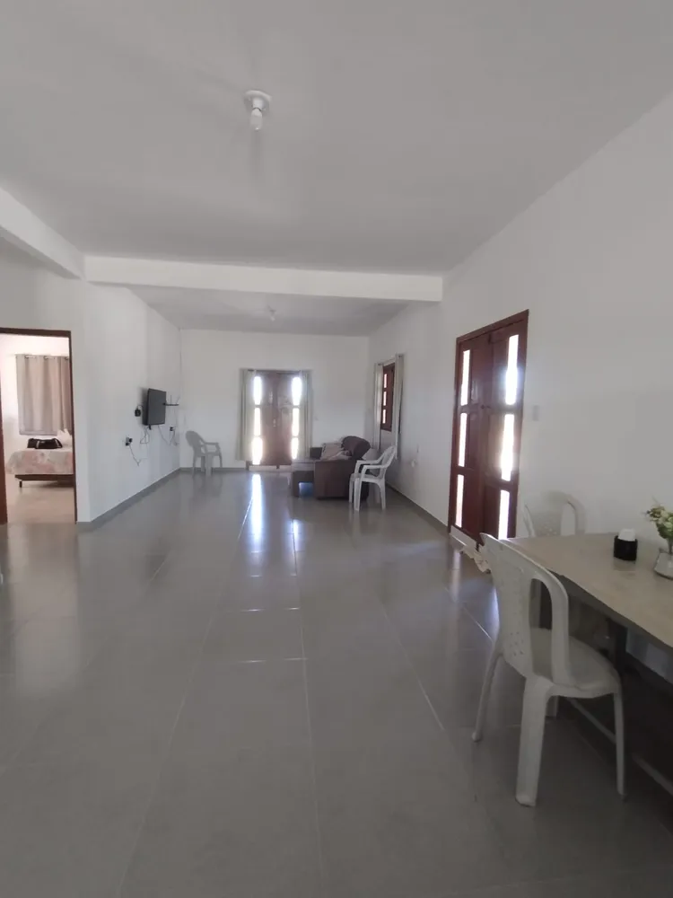 Casa, 3 quartos, 240 m² - Foto 2