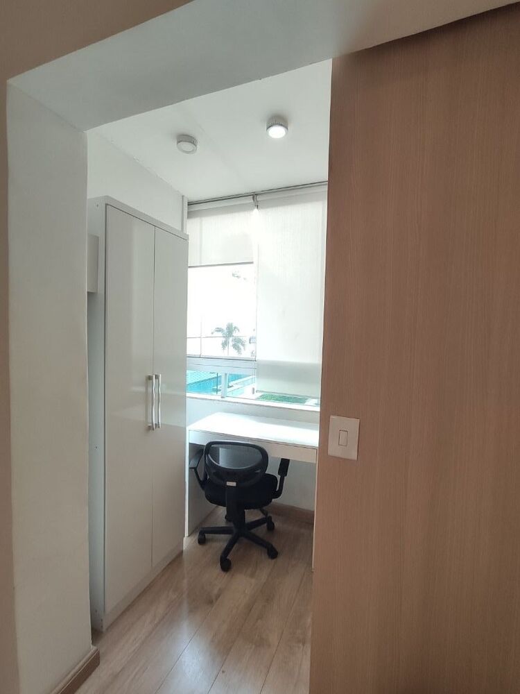 Apartamento à venda com 1 quarto, 33m² - Foto 34