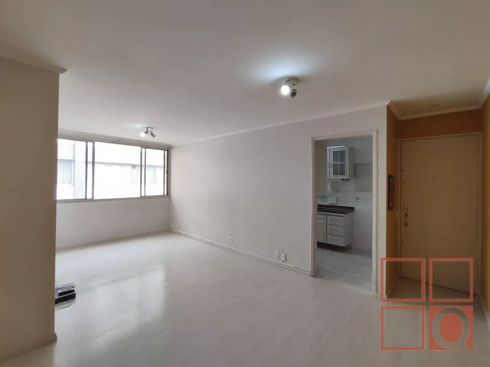 Apartamento à venda com 3 quartos, 88m² - Foto 2