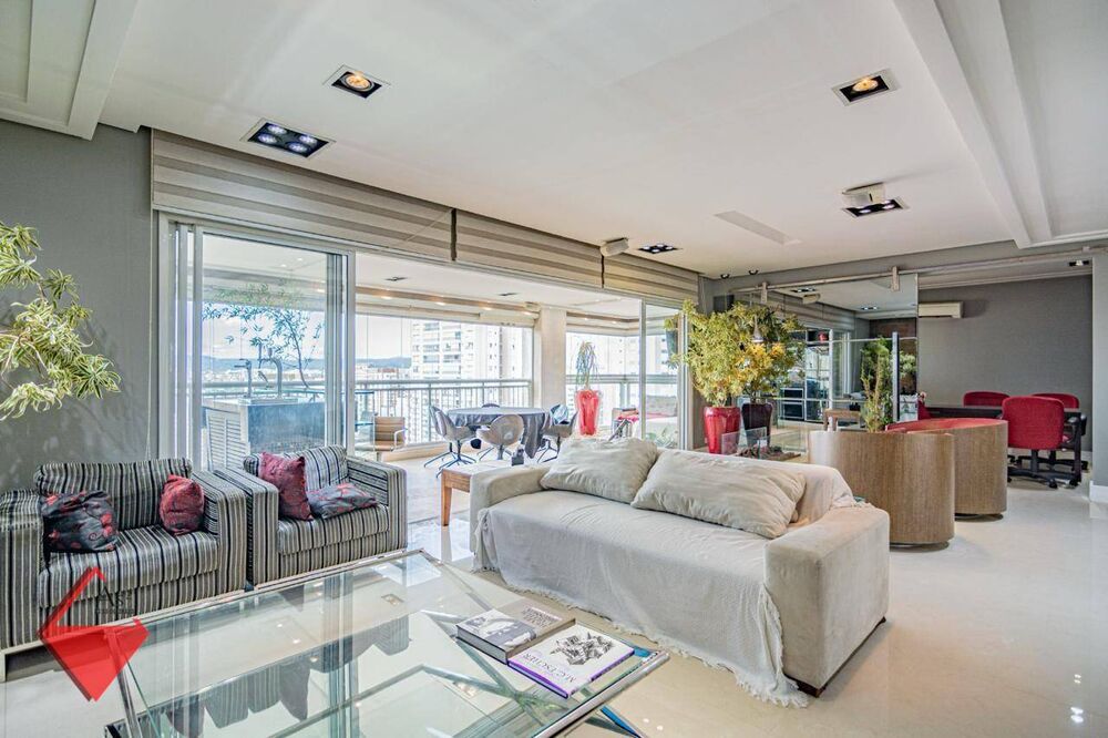 Apartamento à venda e aluguel com 4 quartos, 206m² - Foto 6