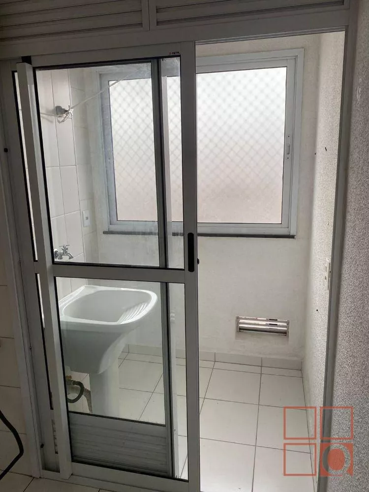 Apartamento à venda com 2 quartos, 51m² - Foto 4