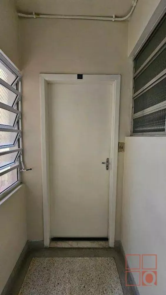 Apartamento à venda com 1 quarto, 50m² - Foto 3