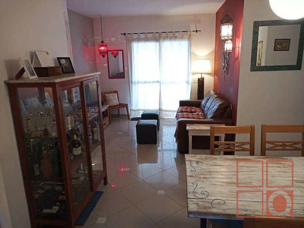 Apartamento à venda com 2 quartos, 77m² - Foto 1