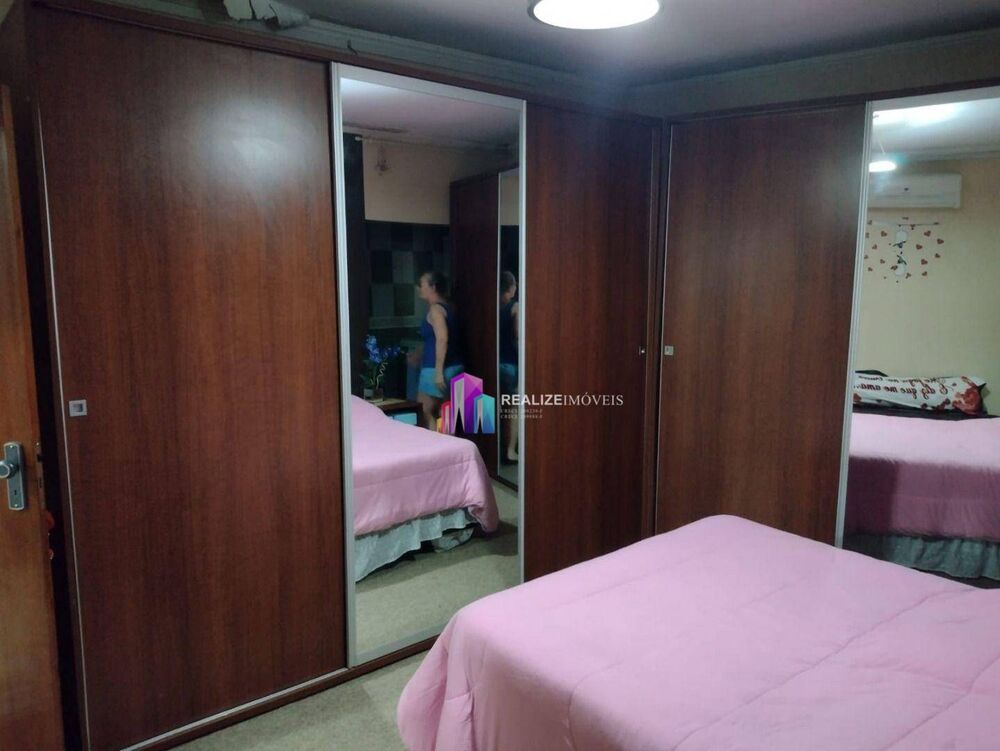 Casa, 4 quartos, 224 m² - Foto 9