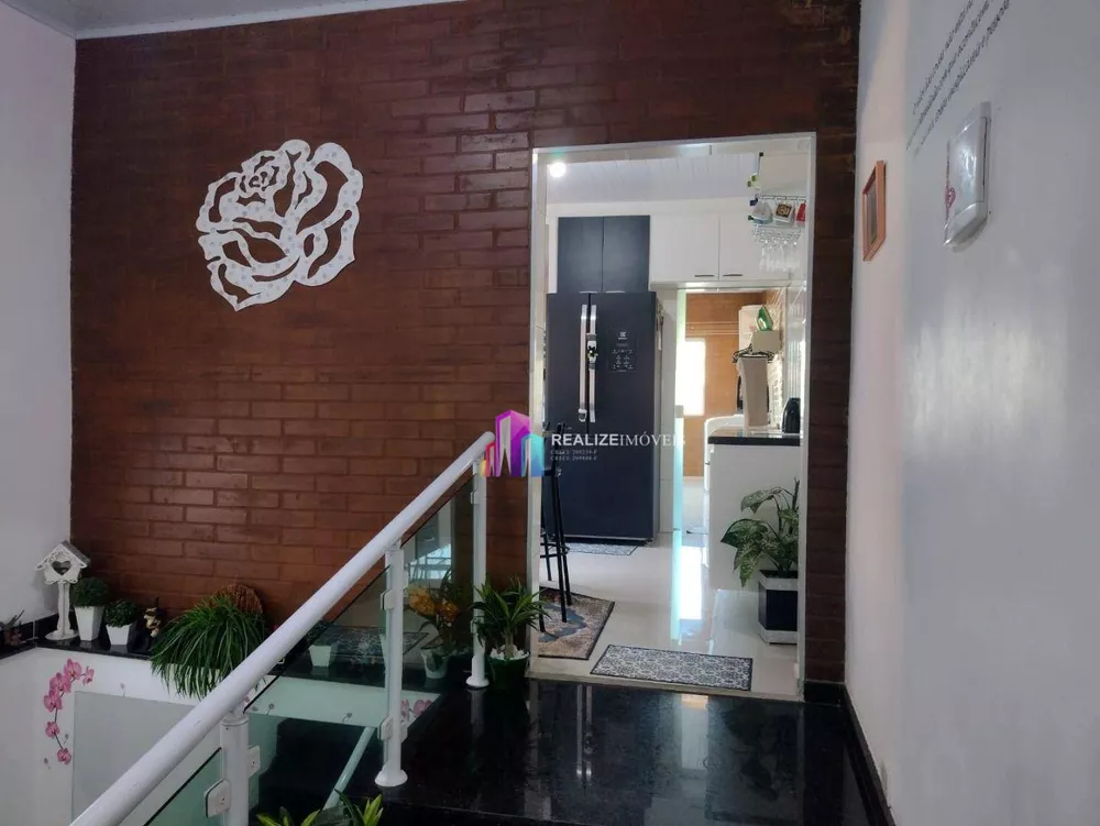 Casa, 4 quartos, 224 m² - Foto 4