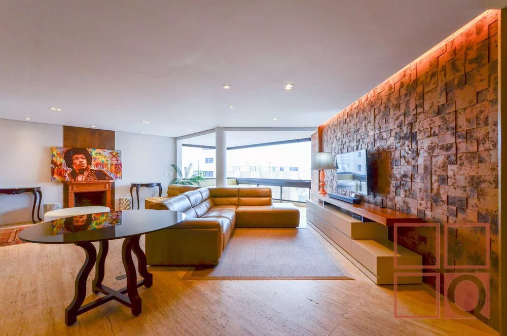 Apartamento, 3 quartos, 260 m² - Foto 1