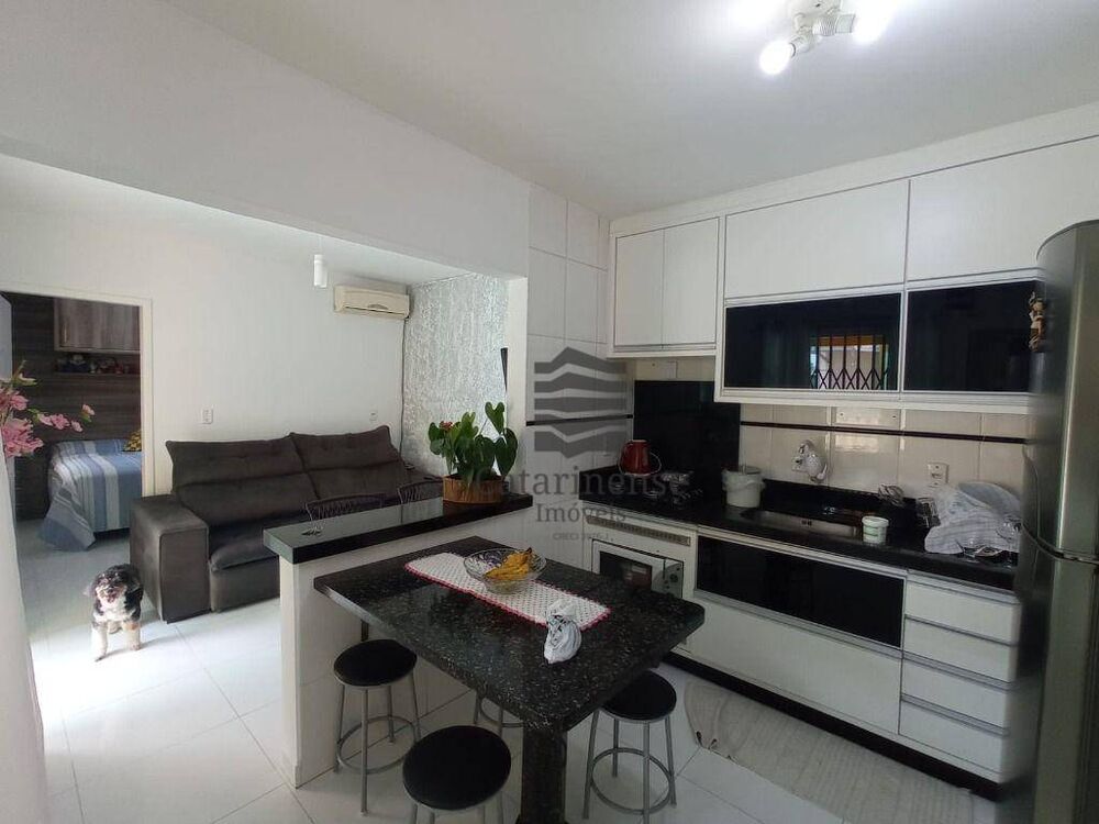 Casa, 3 quartos, 80 m² - Foto 1