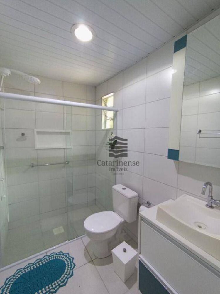 Chácara à venda com 3 quartos, 140m² - Foto 10