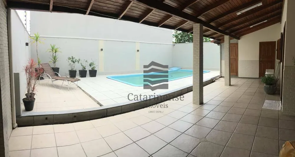 Casa, 3 quartos, 200 m² - Foto 3