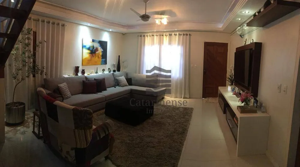 Casa, 3 quartos, 200 m² - Foto 4