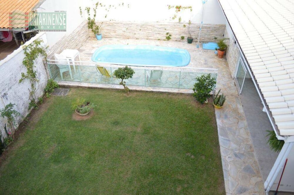 Casa, 3 quartos, 240 m² - Foto 6