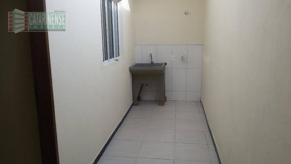 Casa à venda com 2 quartos, 360M2 - Foto 7