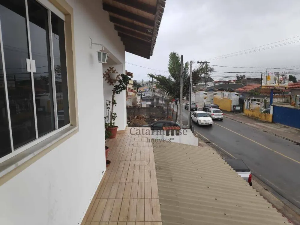 Casa, 3 quartos, 180 m² - Foto 3