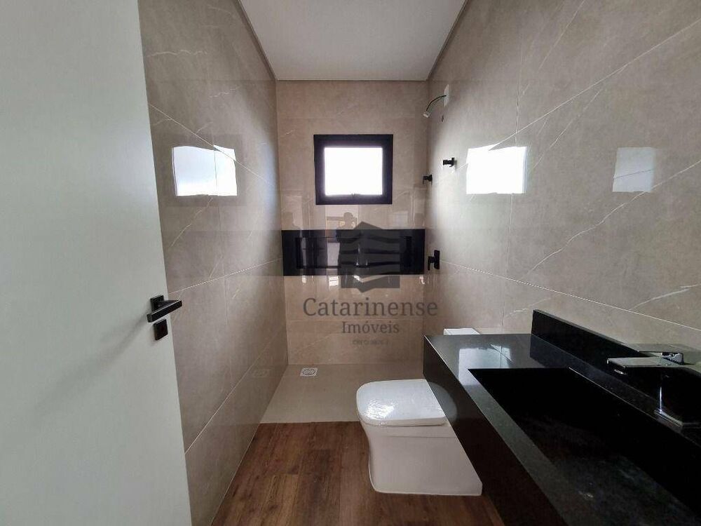 Casa à venda com 3 quartos, 202m² - Foto 23