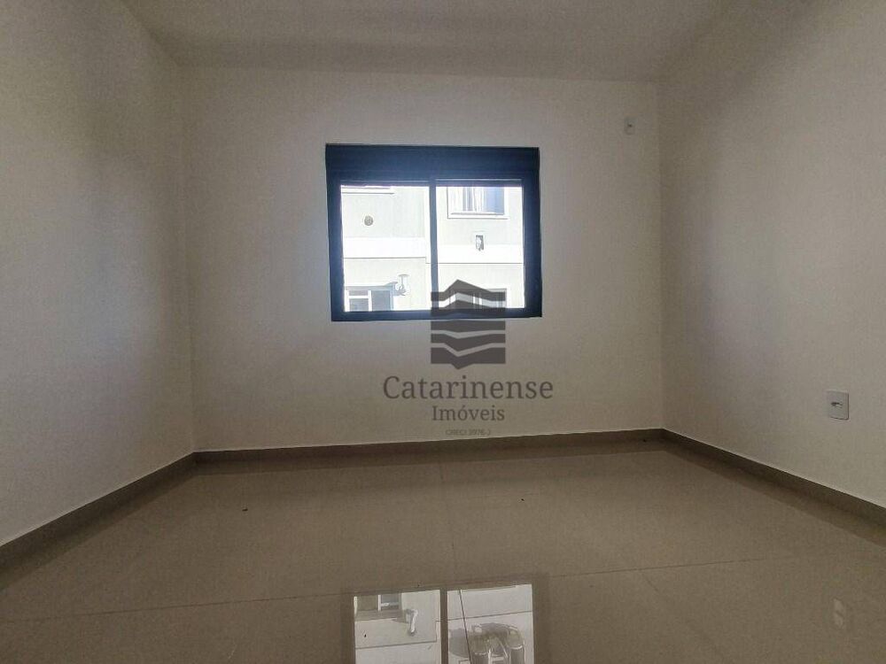 Sobrado, 3 quartos, 107 m² - Foto 1