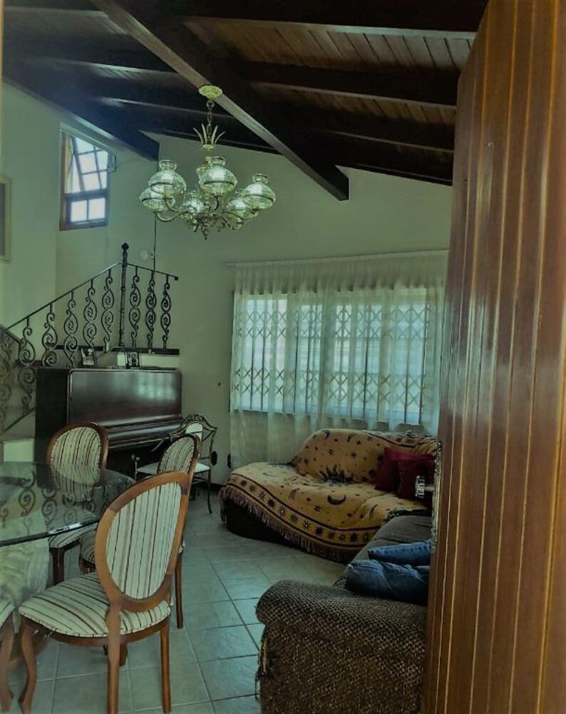 Casa à venda com 5 quartos, 434m² - Foto 4