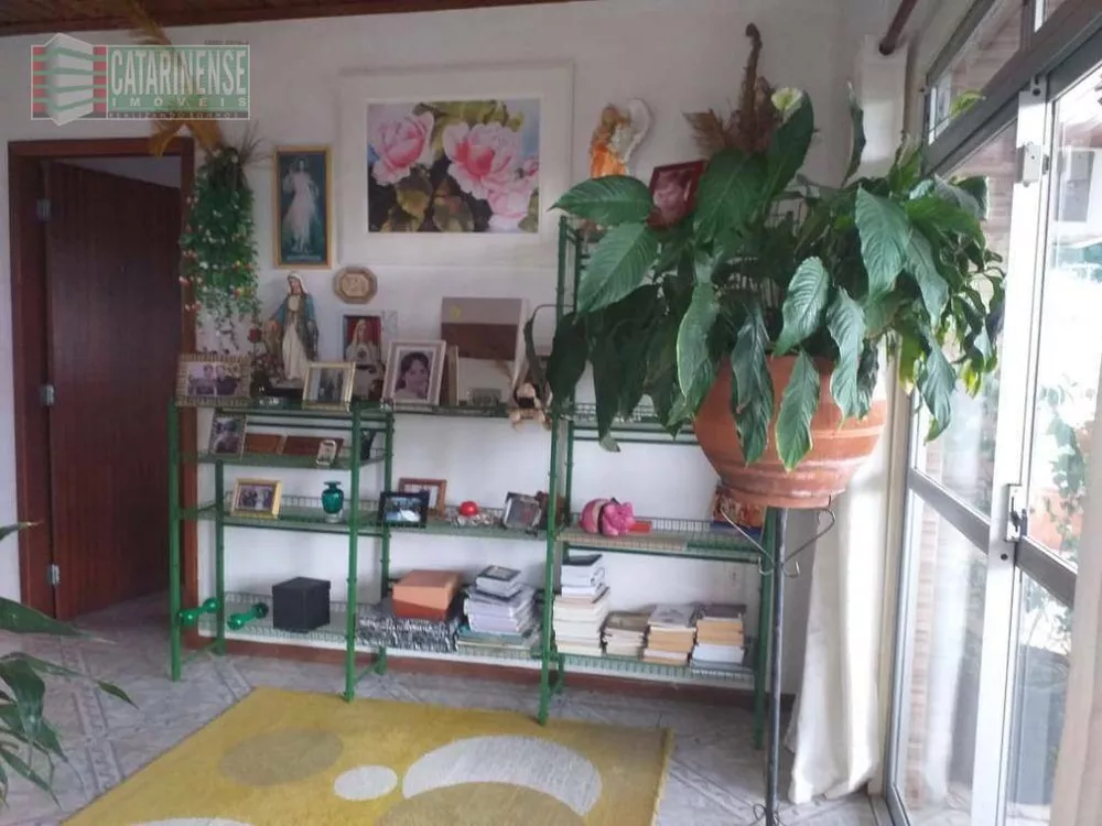 Casa, 4 quartos, 220 m² - Foto 14