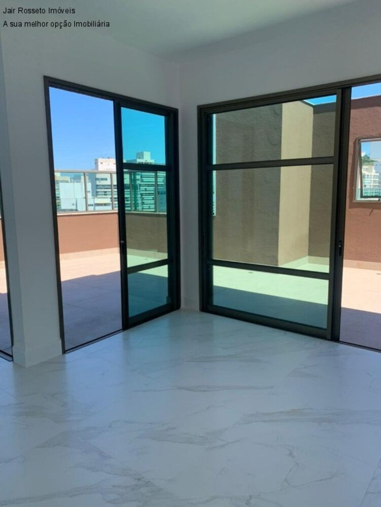 Cobertura, 3 quartos, 214 m² - Foto 6