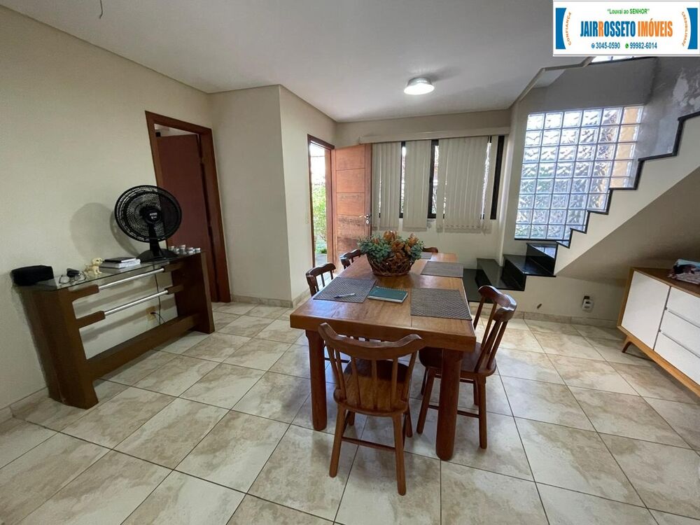 Casa, 5 quartos, 200 m² - Foto 1