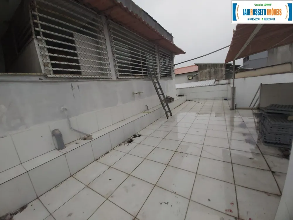 Casa, 3 quartos, 200 m² - Foto 14
