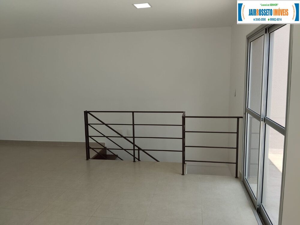 Cobertura para alugar com 2 quartos, 158m² - Foto 2