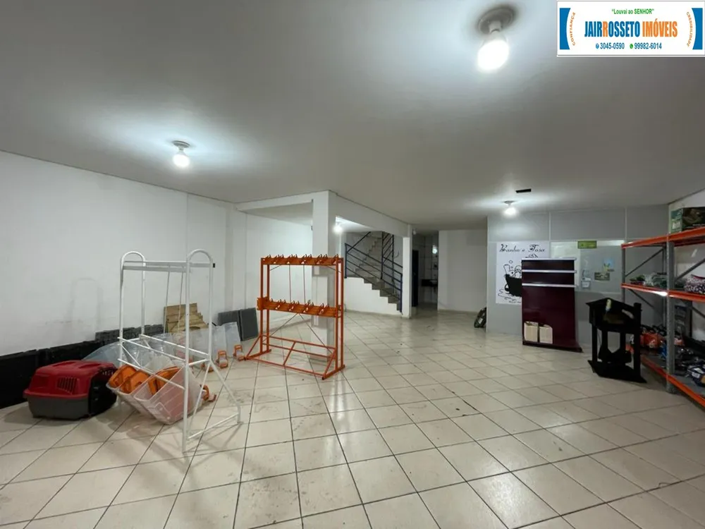 Loja-Salão, 200 m² - Foto 1