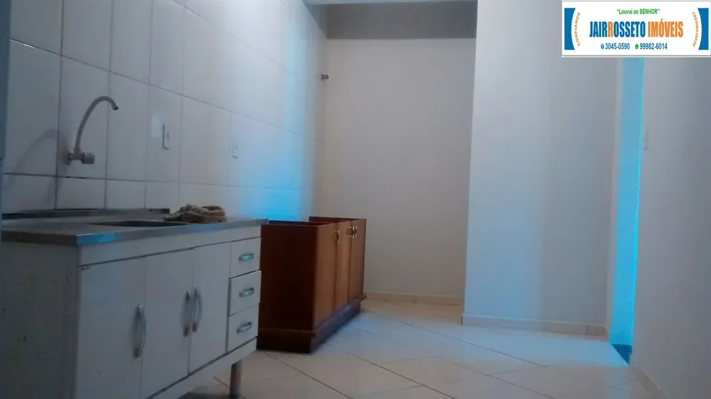 Casa, 5 quartos, 250 m² - Foto 3