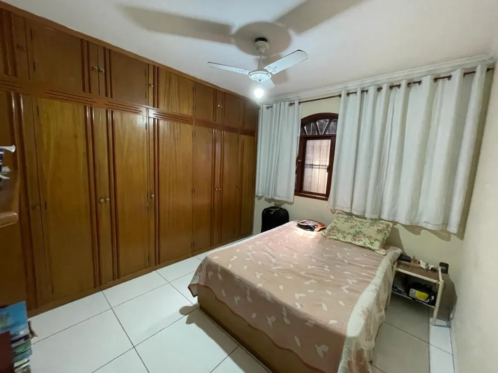 Casa, 3 quartos, 220 m² - Foto 10