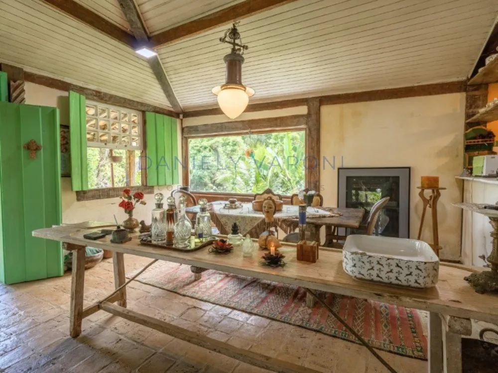 Casa, 3 quartos, 225 m² - Foto 2