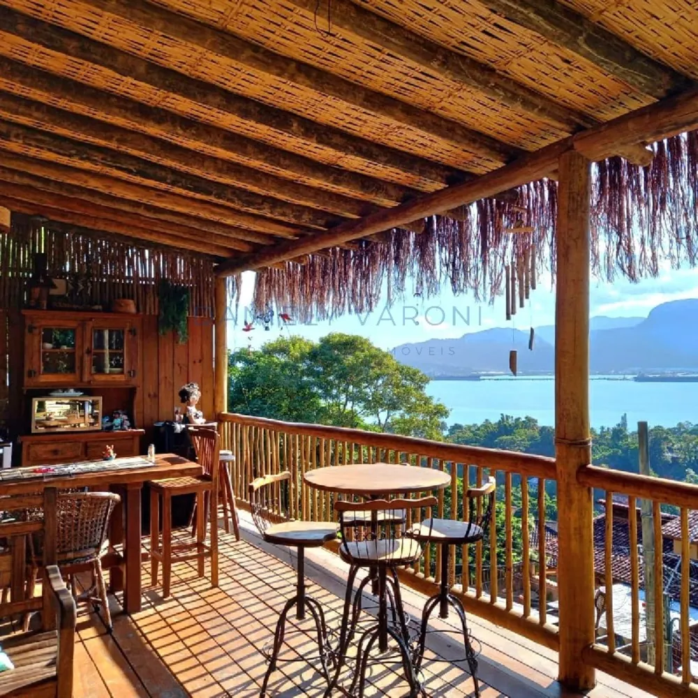 Casa, 4 quartos, 277 m² - Foto 1
