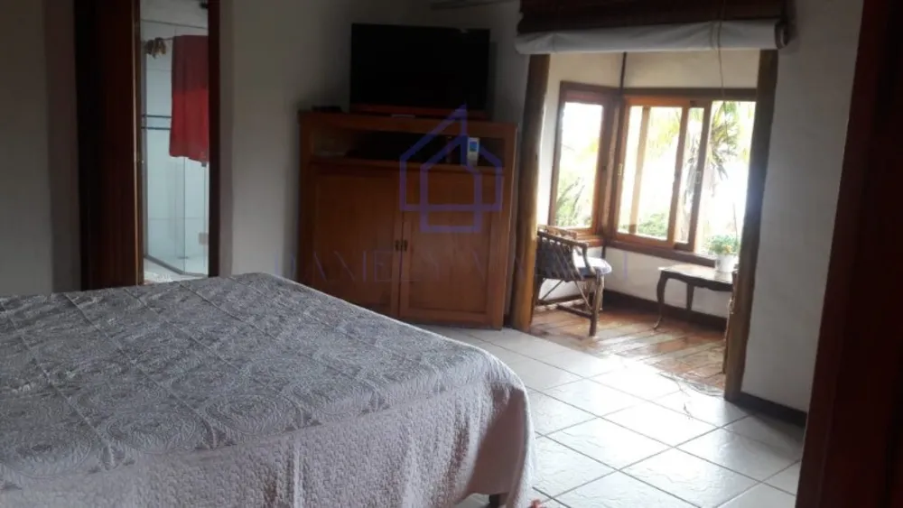 Casa, 3 quartos, 247 m² - Foto 14